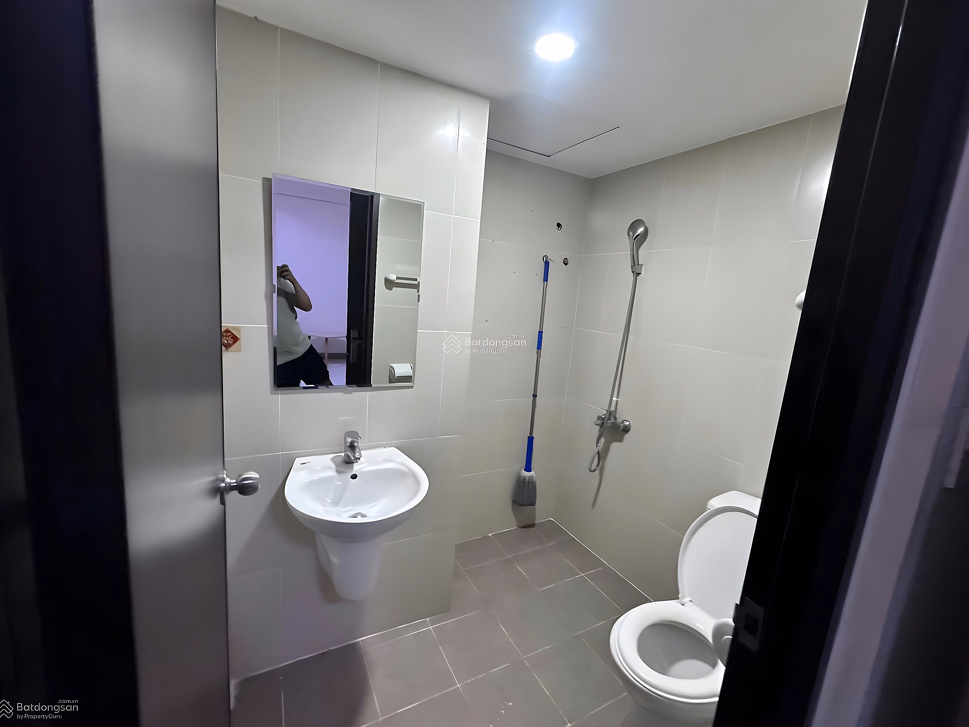 2 Bedroom 1 Bathroom Apartment - Sky 9 only 2.9 billion - 50m² - Long-term pink book - Bank loan support