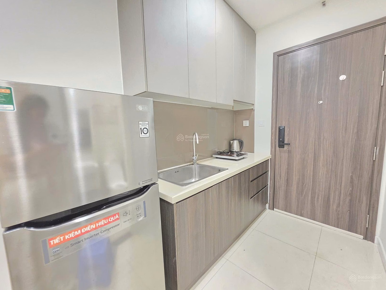 Need to rent Full NT Apartment 27m2 as shown, price 11 million still negotiable