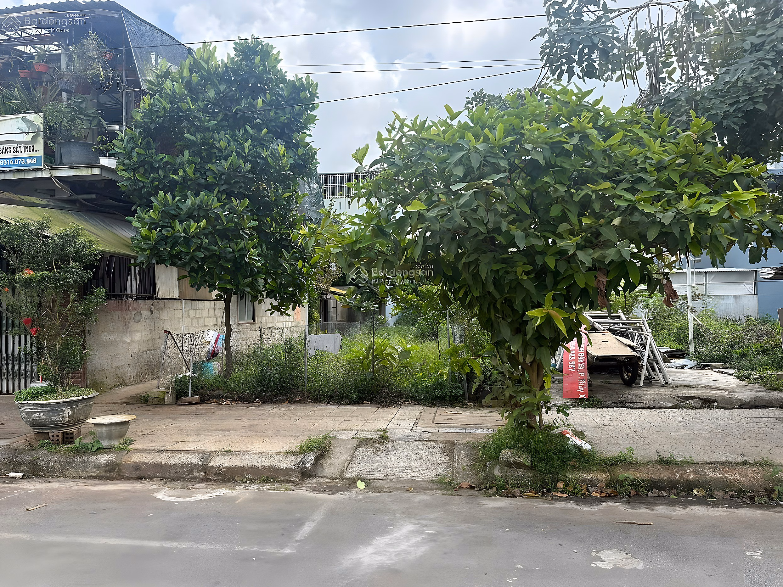 Land for sale with view of KQH Bau Va park Duong Xuan Ha - Hue City - Good price 3.7x billion