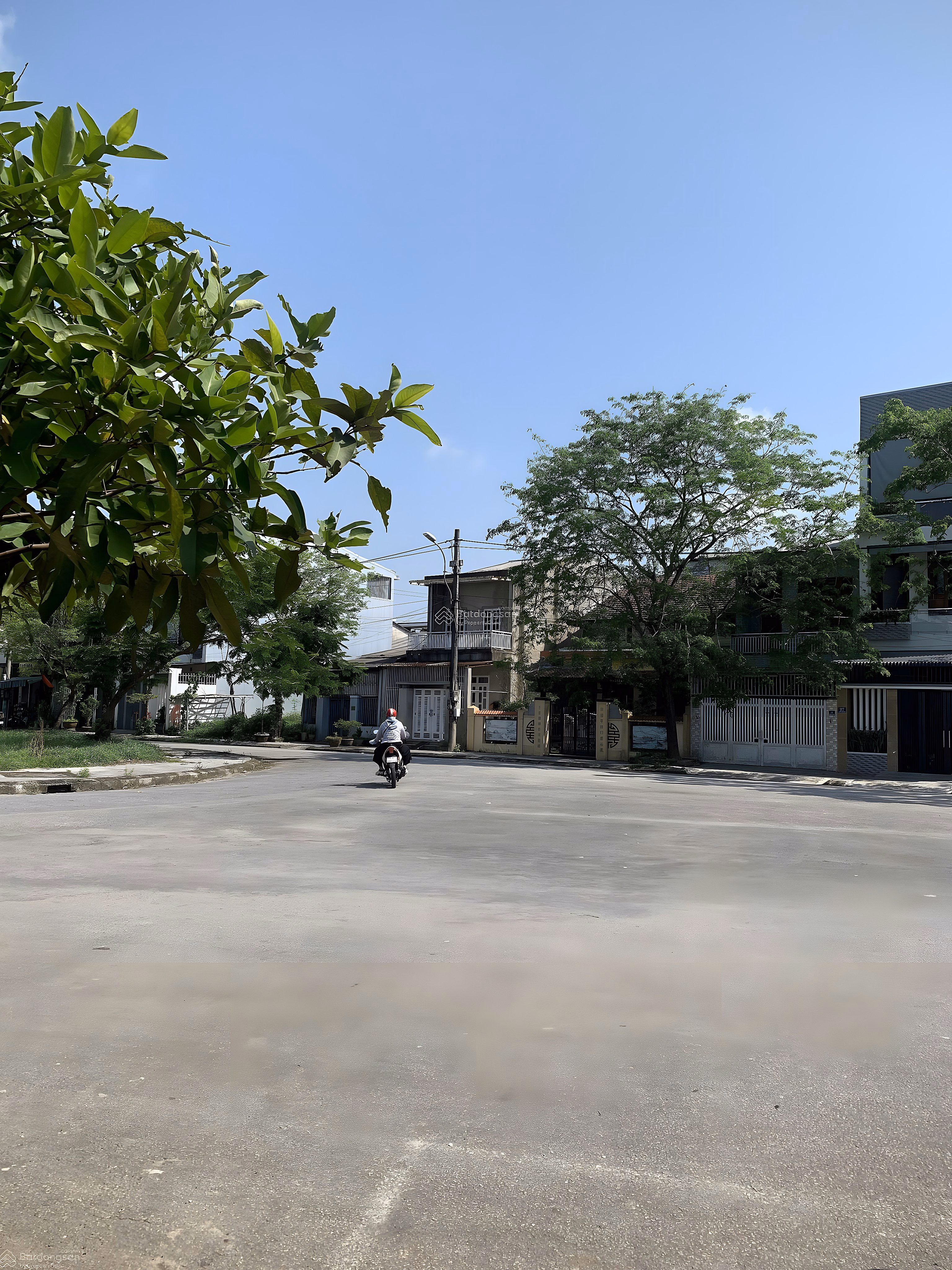 Land for sale with view of KQH Bau Va park Duong Xuan Ha - Hue City - Good price 3.7x billion