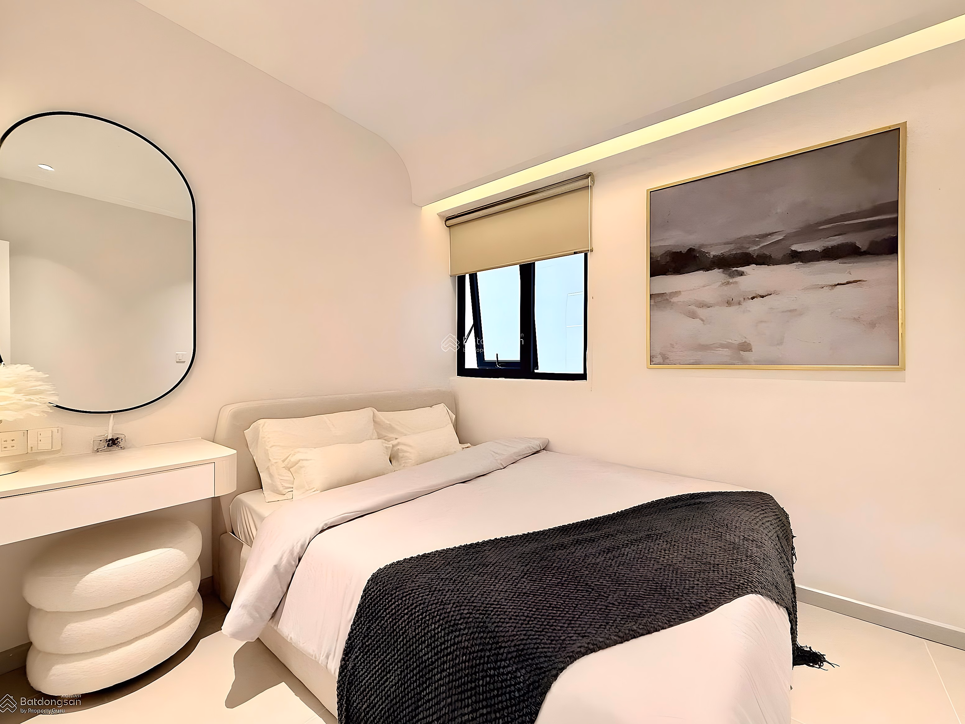 Classy apartment OC3, 36th floor, 14 units with open view, price not to be missed