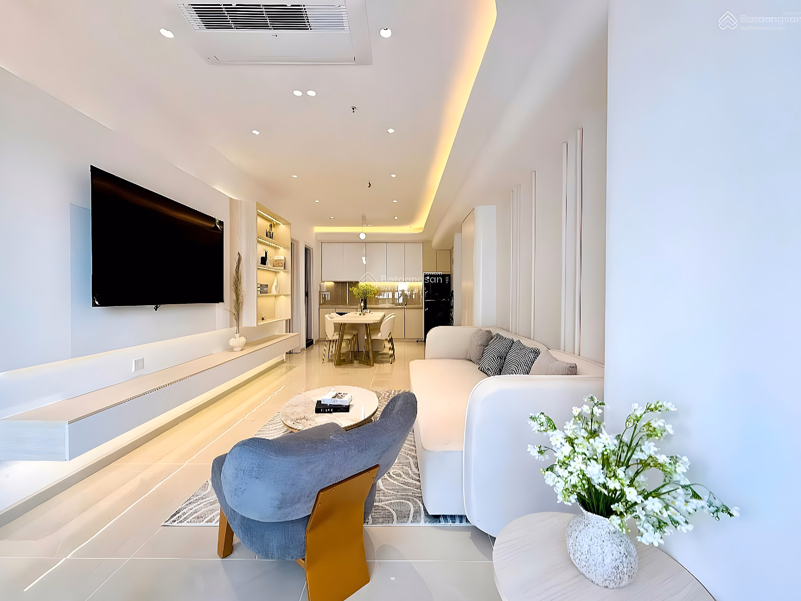 Classy apartment OC3, 36th floor, 14 units with open view, price not to be missed