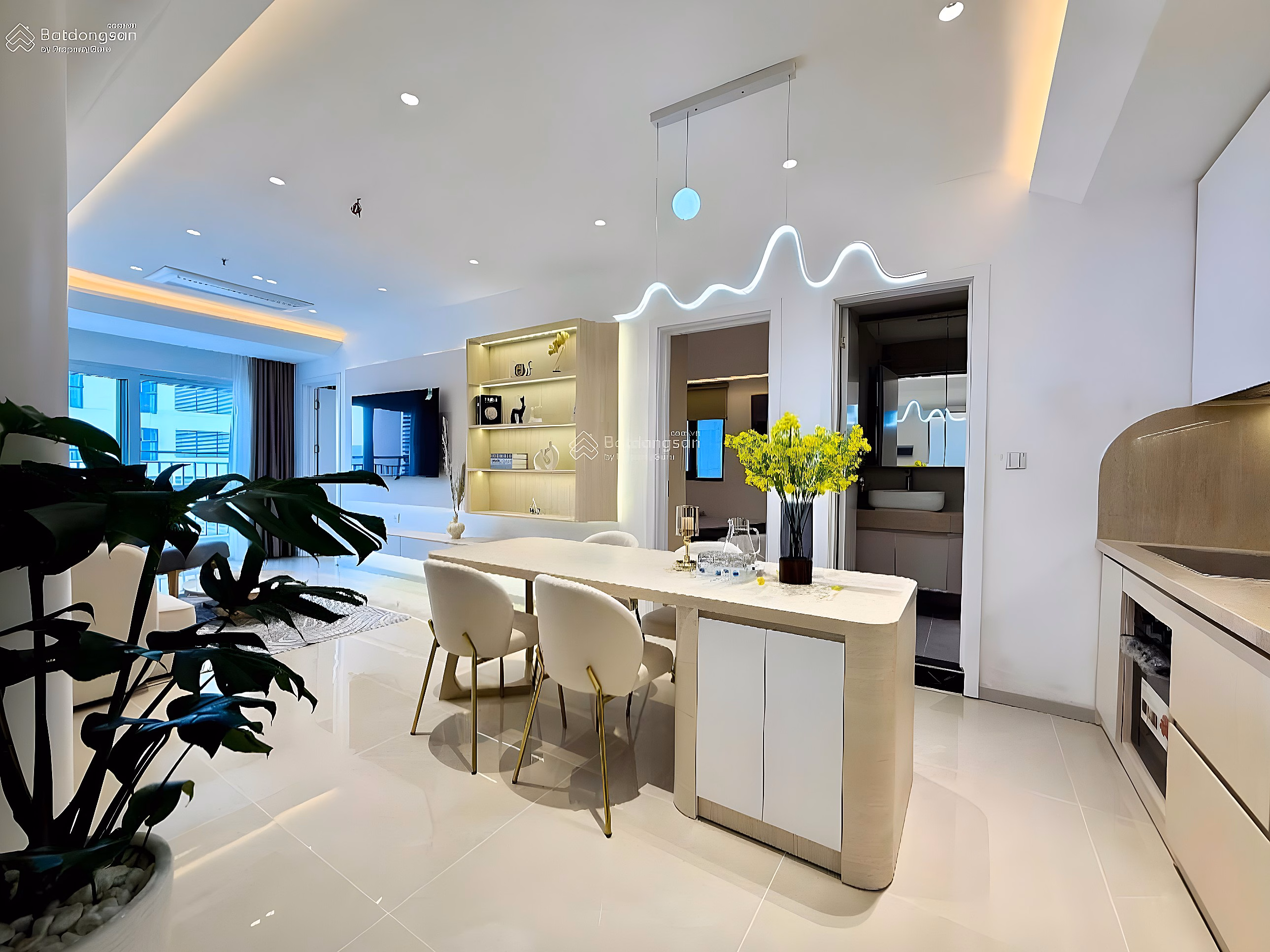 Classy apartment OC3, 36th floor, 14 units with open view, price not to be missed