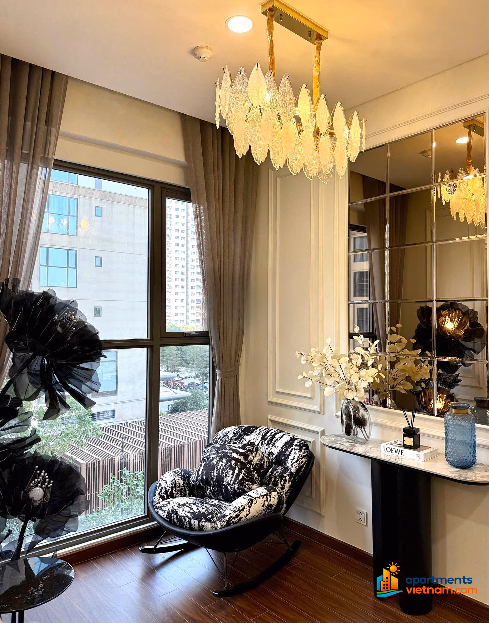 Owner-owned apartment fund rents the cheapest price in Vinhomes Ocean Park from 5 million/month. 100% free brokerage