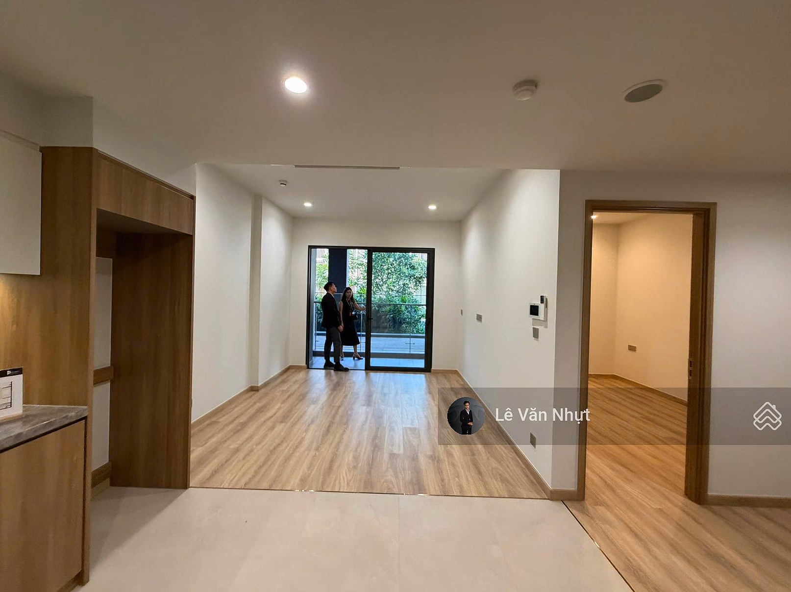 3% discount - 2 bedroom apartment in Tower A Masteri Cosmo Central only 9.097 billion all in - view of music, water, river