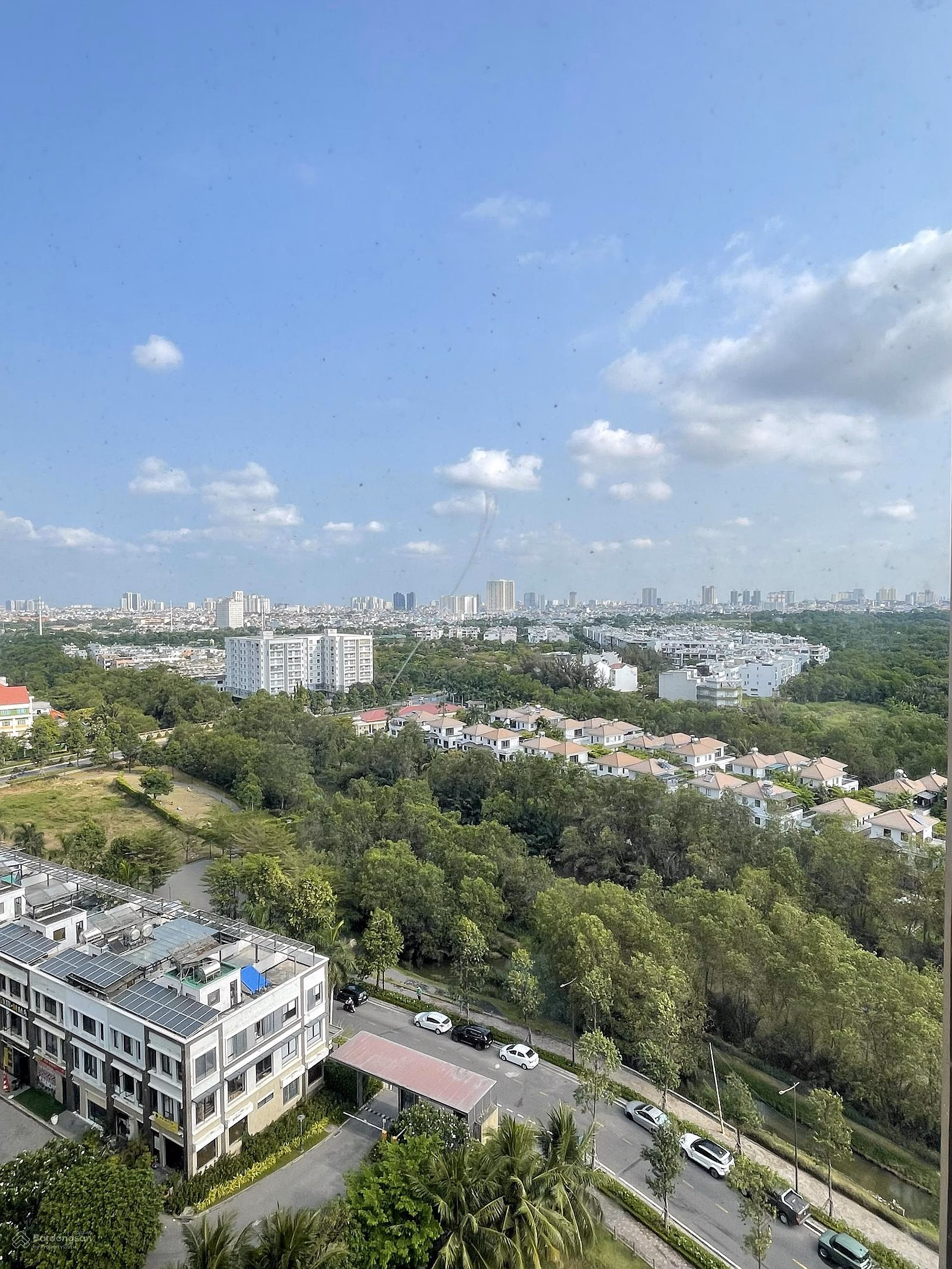 Selling 79m2 corner apartment with Mizuki Park canal view, pink book ready, house ready to hand over