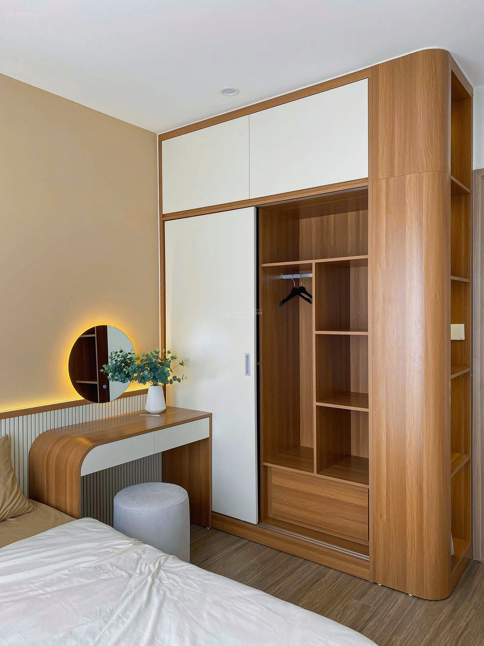 Beautiful, cheap apartments at Vinhomes Smart City only from 5 million, many hot amenities, 1N, 2N, 3N