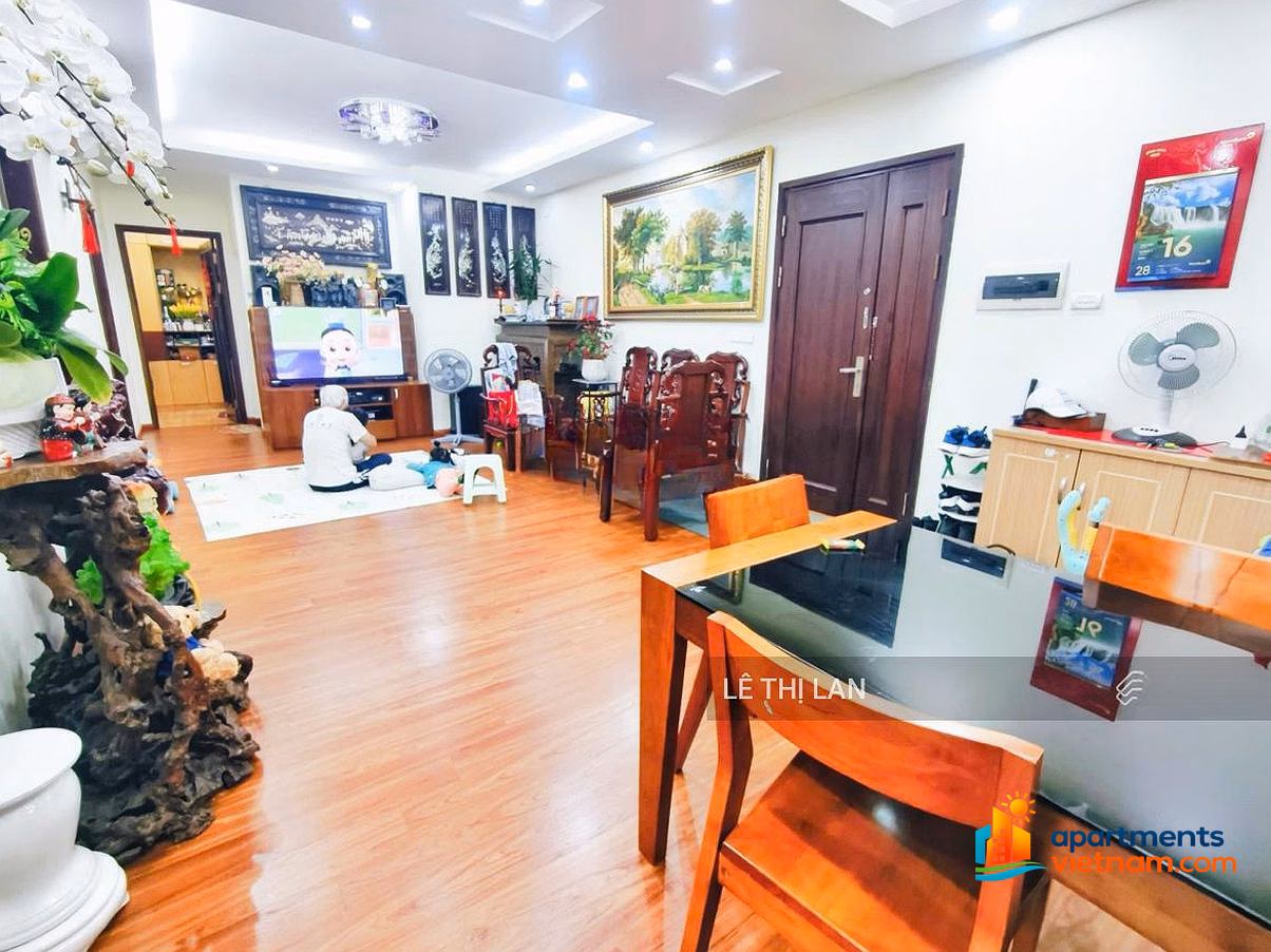 Ton That Tung 2nd floor collective 5 billion, beautiful house with red book Dong Da 35/120 m2 used 3 bedrooms 2 vs