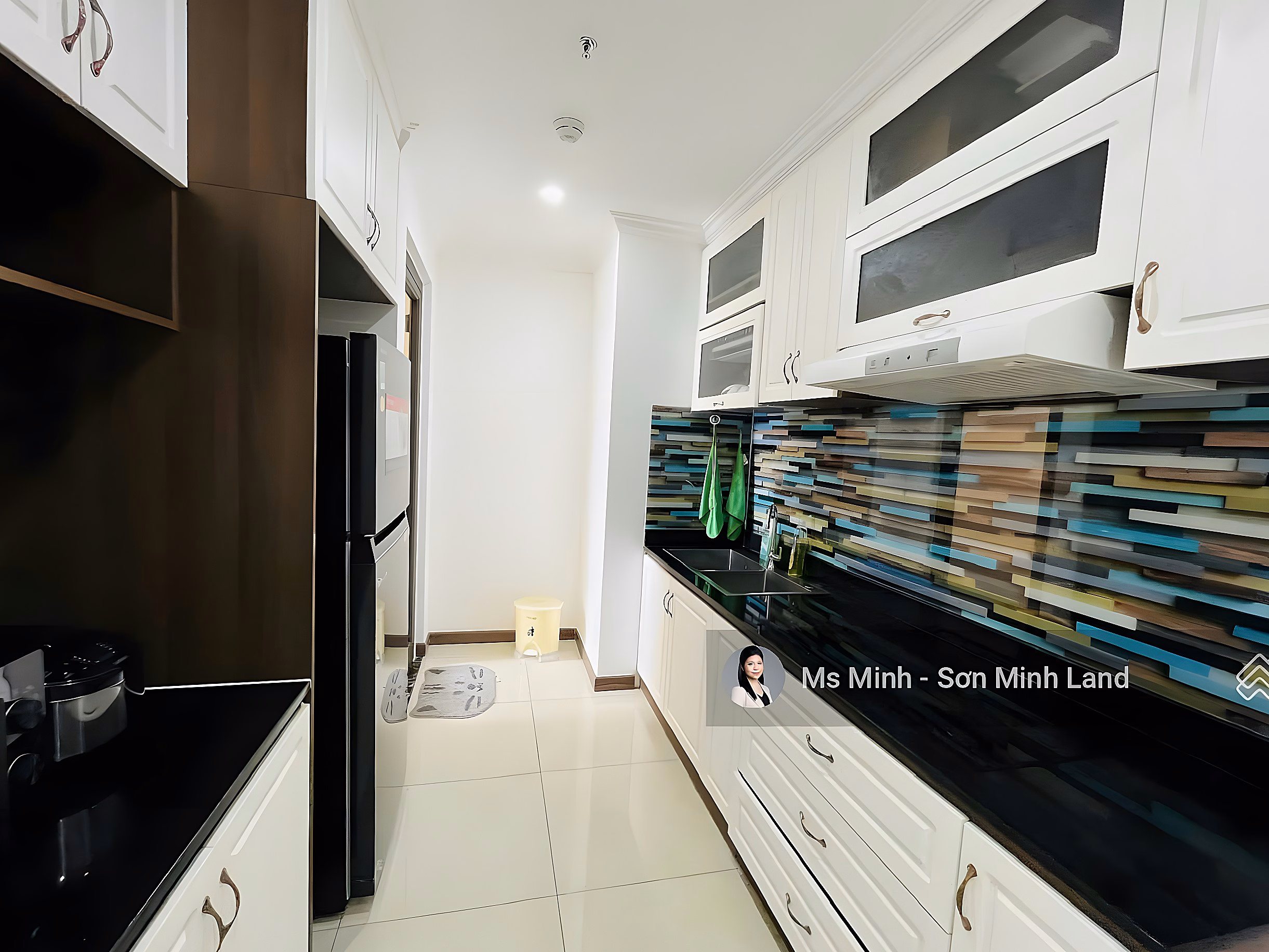 Beautiful new 2 bedroom 87m2 apartment for rent - available - sentimental price at Ha Do Centrosa. Son Minh Land