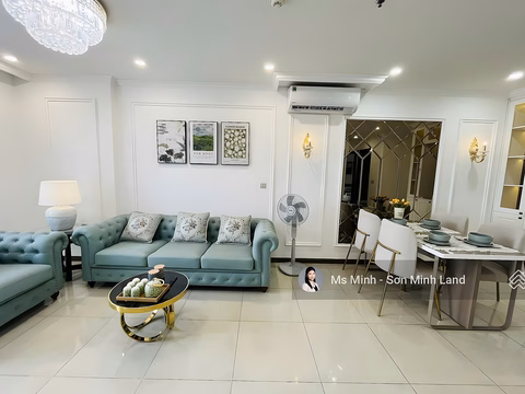 Beautiful new 2 bedroom 87m2 apartment for rent - available - sentimental price at Ha Do Centrosa. Son Minh Land