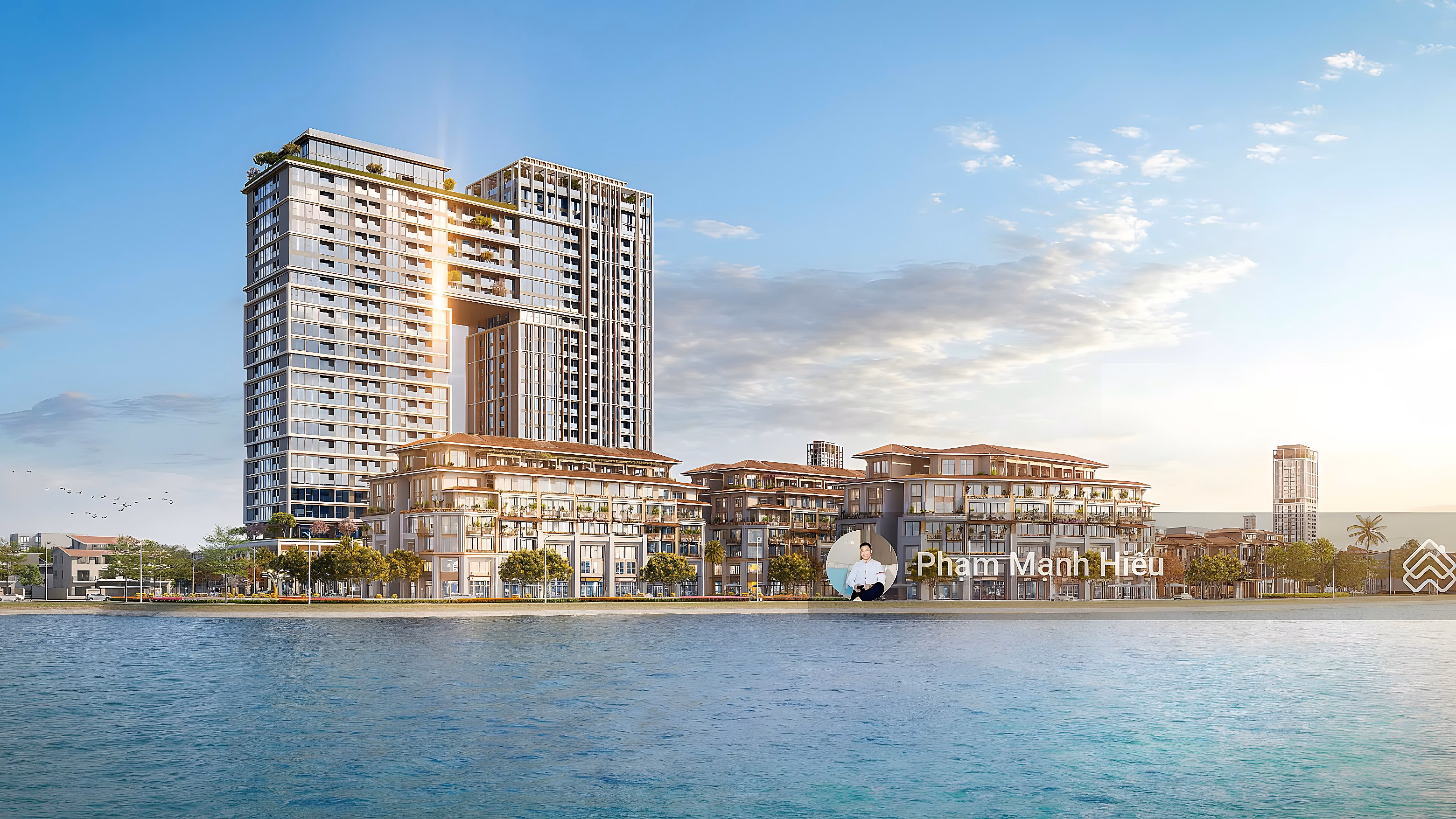 Super vip unique Han River front villa from investor Sun Group for the elite