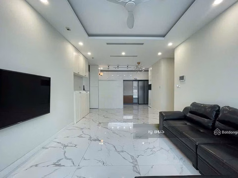 Sunshine City apartment for sale with area 90m2 priced at 8.8 billion. Contact Trung 0989 734 ***