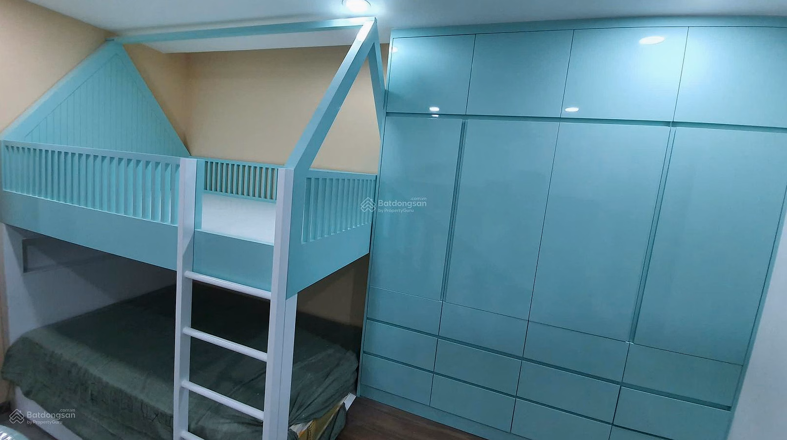 Quick sale of De Capella 2-bedroom apartment with red book 86m2 for only 8 billion fully furnished, receive the house immediately