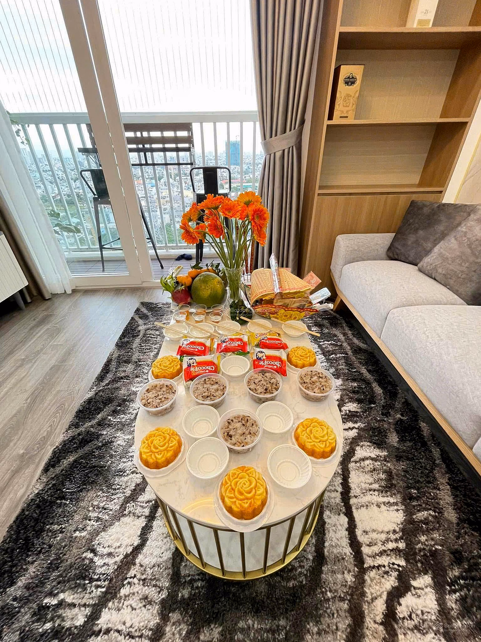 Tara Residence Apartment for sale 3 bedrooms 2 bathrooms - Full furniture given away - Selling price 4,500 billion (recent bonus)
