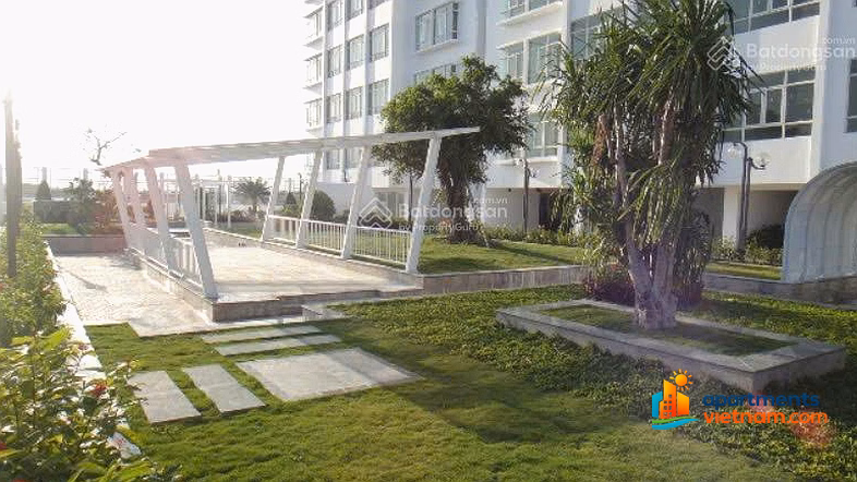 Corner apartment for rent 118m2, 3 large bedrooms Hoang Anh Lakeview Residence full beautiful furniture 30 million/month