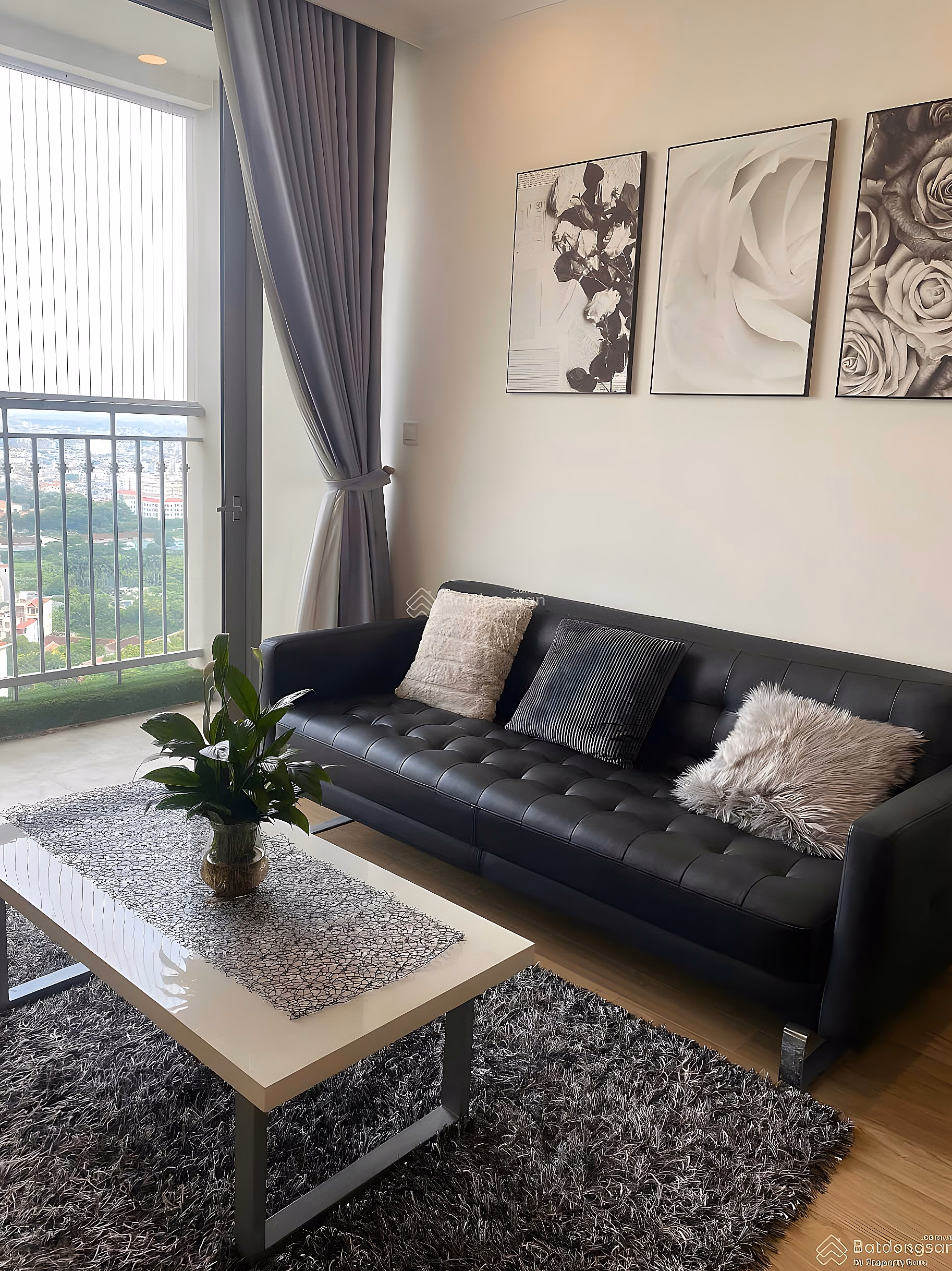 Vin Ham Nghi My Dinh luxury apartment for sale at good price