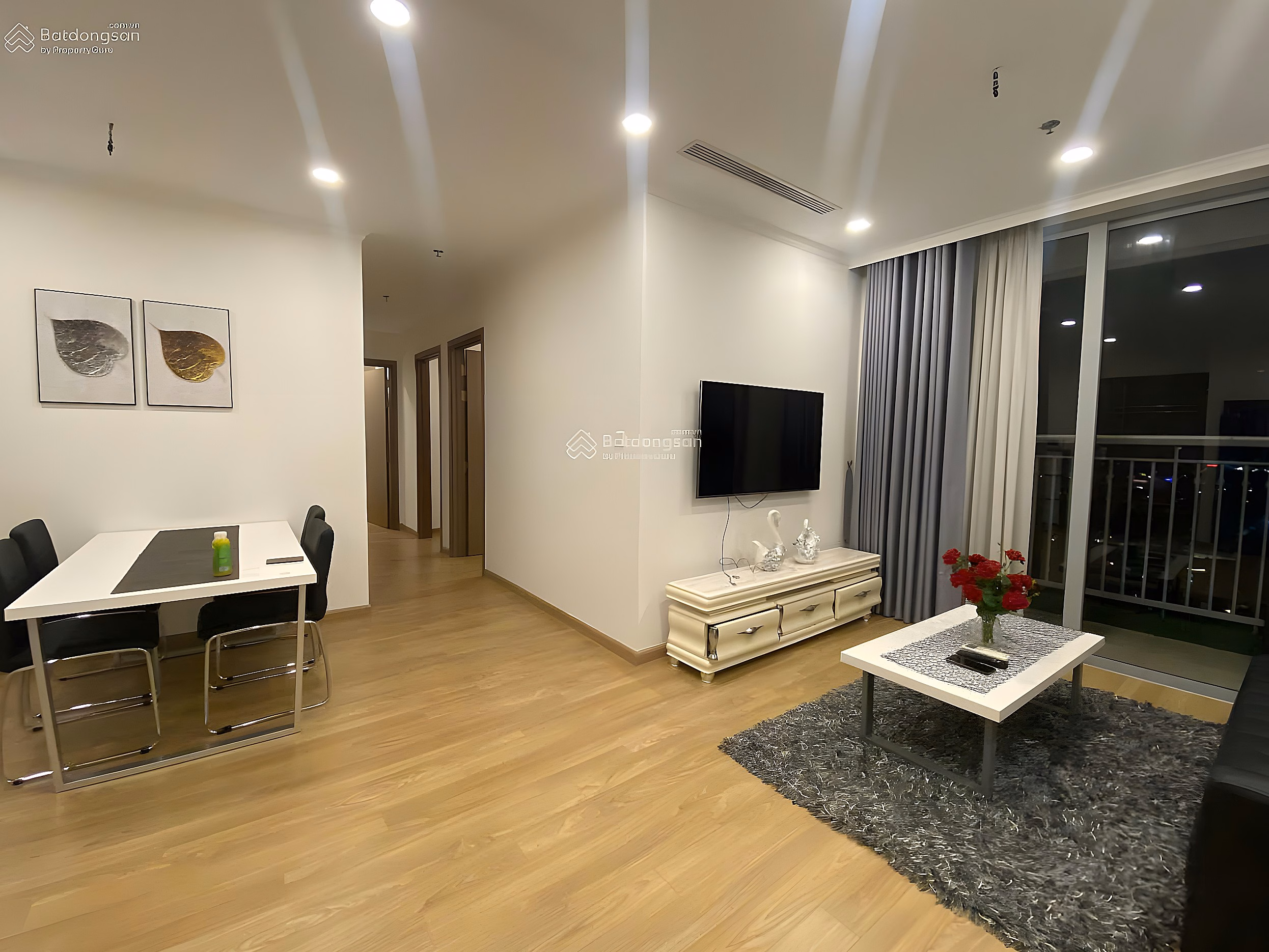 Vin Ham Nghi My Dinh luxury apartment for sale at good price