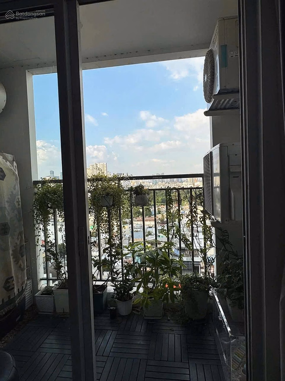 2 bedroom apartment for sale at Galaxy Apartment, 9 Nguyen Khoai, Ward 1, District 4 (with pink book) Area