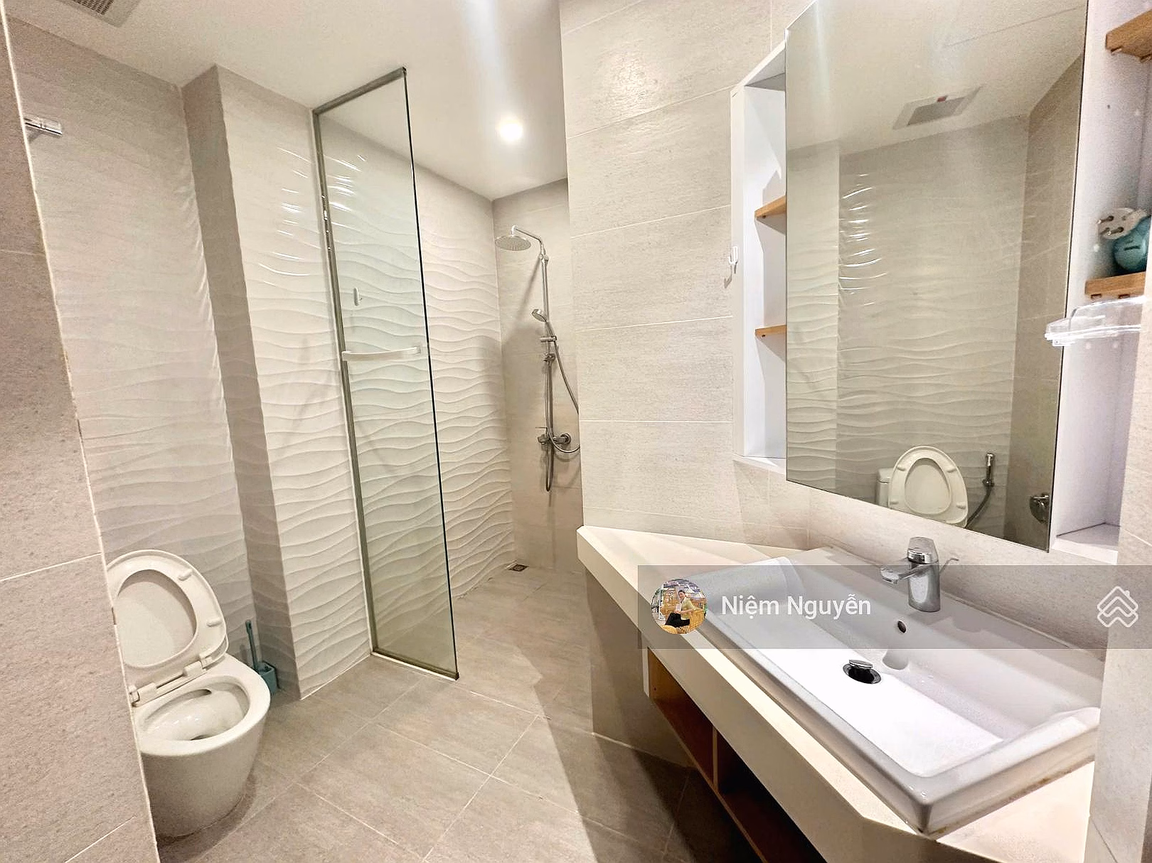 Scenia Bay Nha Trang 1-bedroom apartment for sale, area 64m2, cool Southeast view, super good price only 4.2 billion