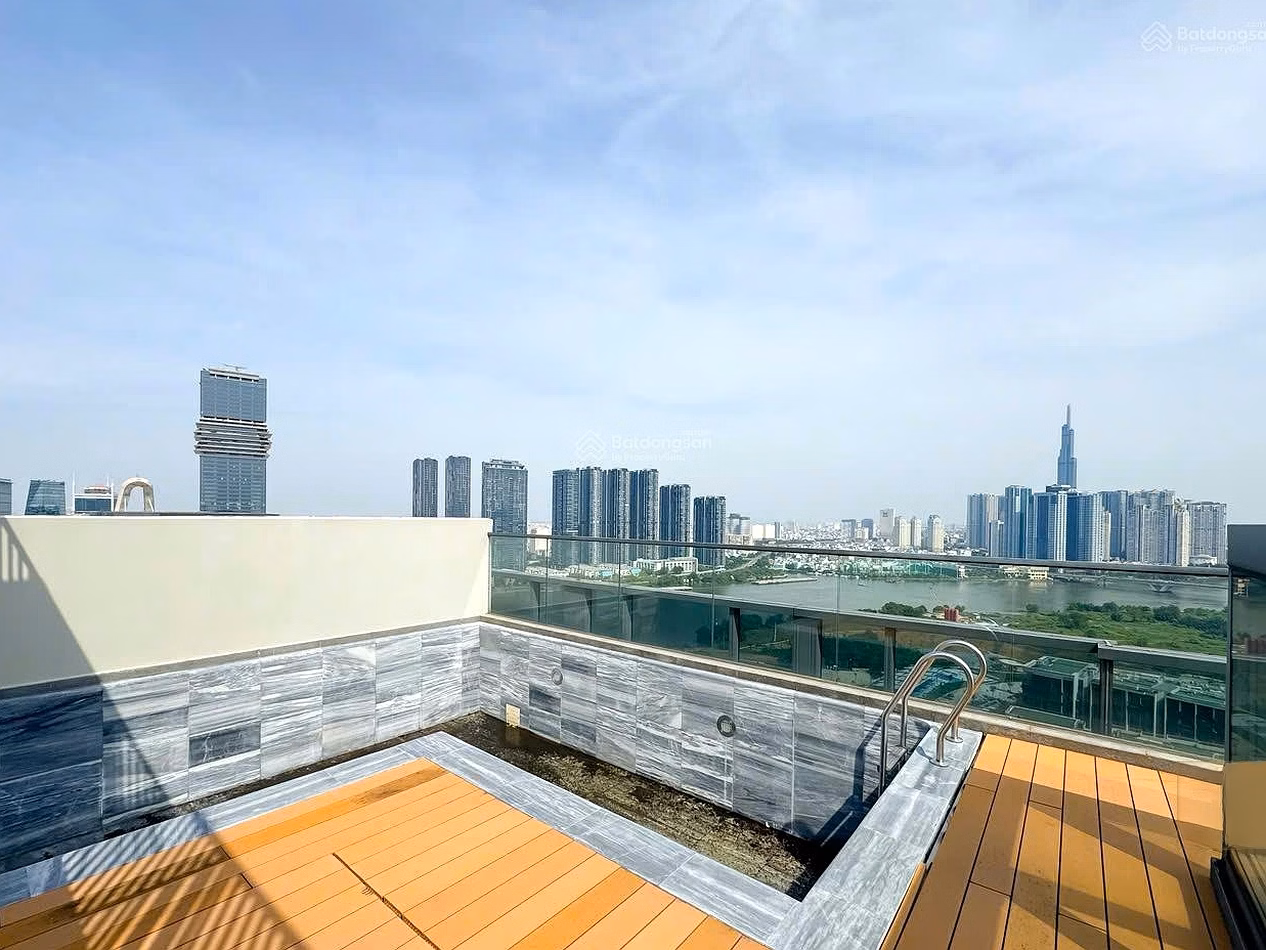 The Opera Penthouse 300m has private pool | Direct view of Landmark 81 - SG River