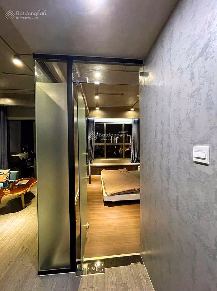 1 bedroom+ apartment for sale, good price 5.9 billion including all - The Sun Avenue, high floor, cool view of the Southeast River