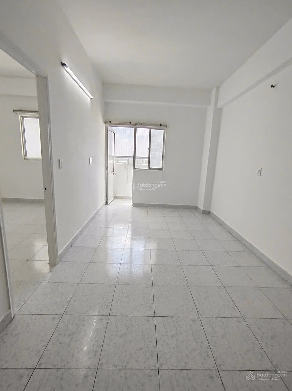 Le Thanh apartment for sale, Ho Van Long street, Tan Tao ward, Binh Tan district, 38m2, price 780 million