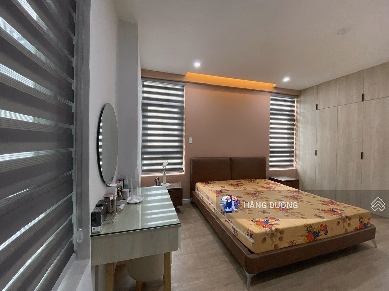 Central Premium Apartment for Sale - Corner Apartment 3 Bedrooms 2 Bathrooms - Large Area 98M2 - Nice Location - With Shopping Center