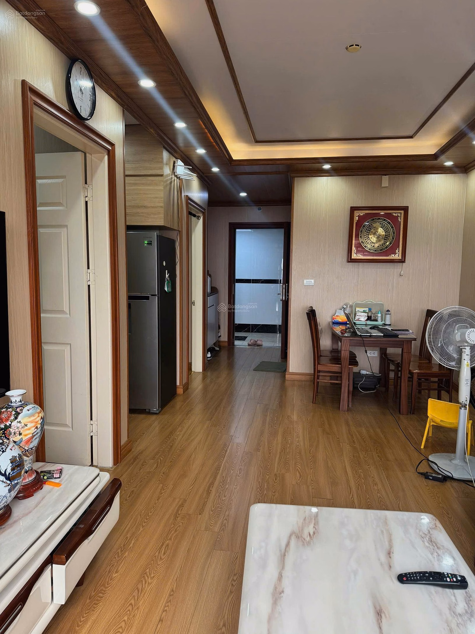 Selling enthusiastic 2-bedroom apartment at 18T2 The Golden An Khanh for 3.8 billion***
