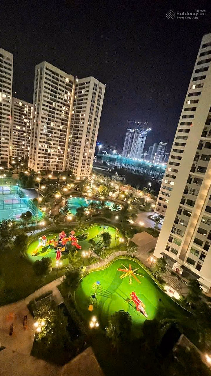 Selling 3-bedroom corner apartment at The Origami S6.01 - 75m2 - Direct view of Koi fish pond - Price only 4.4 billion Get the house now
