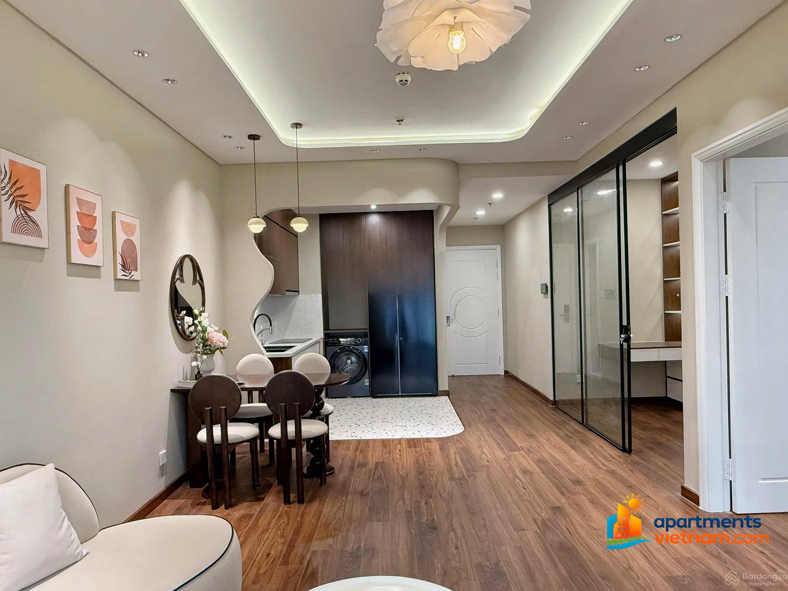 Apartment fund for rent with 1,2,3,4 bedrooms, very nice house, price from only 10.5 million/month - Vietnamese***