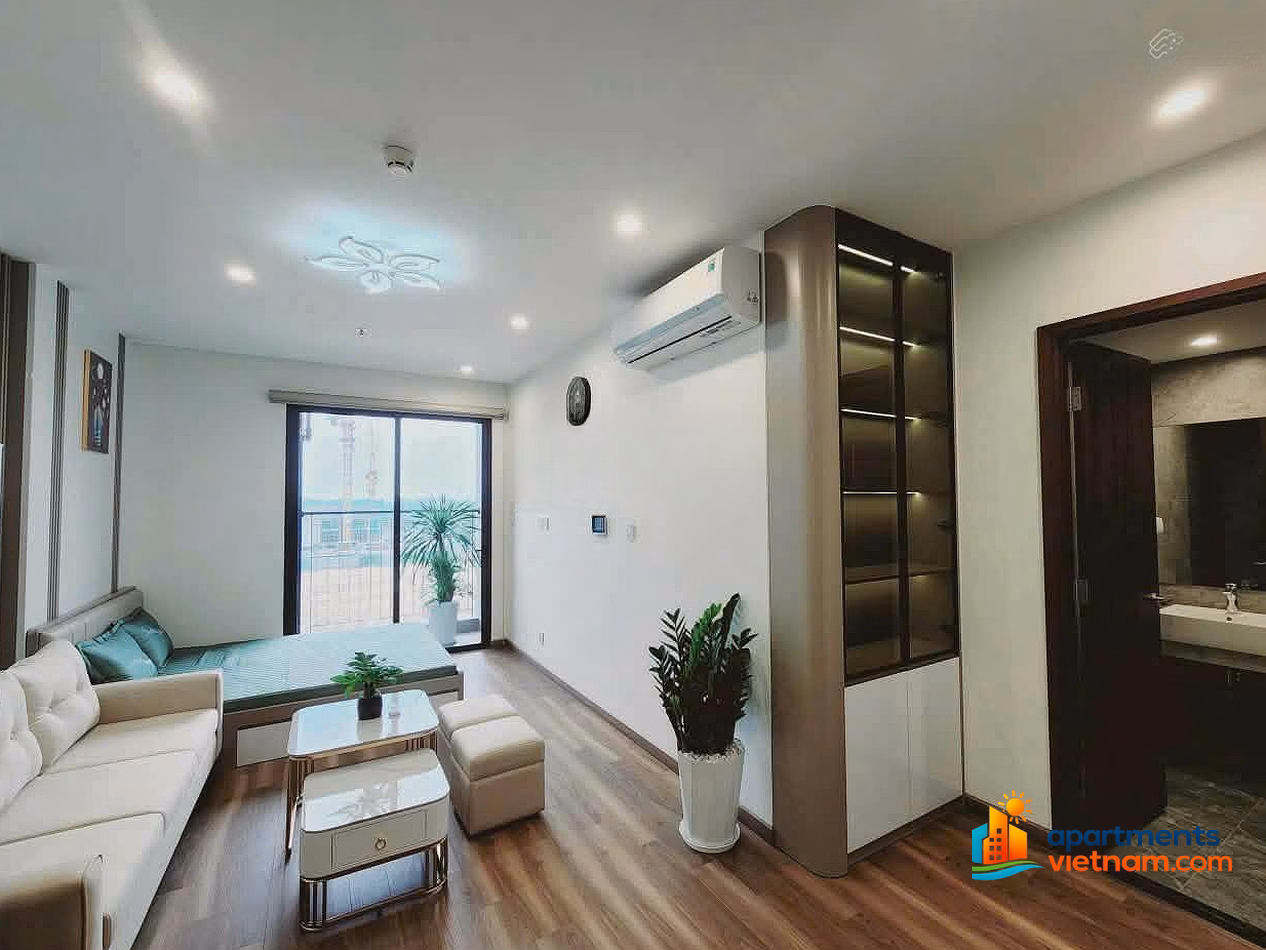 Owner-owned apartment fund for rent at the best price in Vinhomes Ocean Park updated today