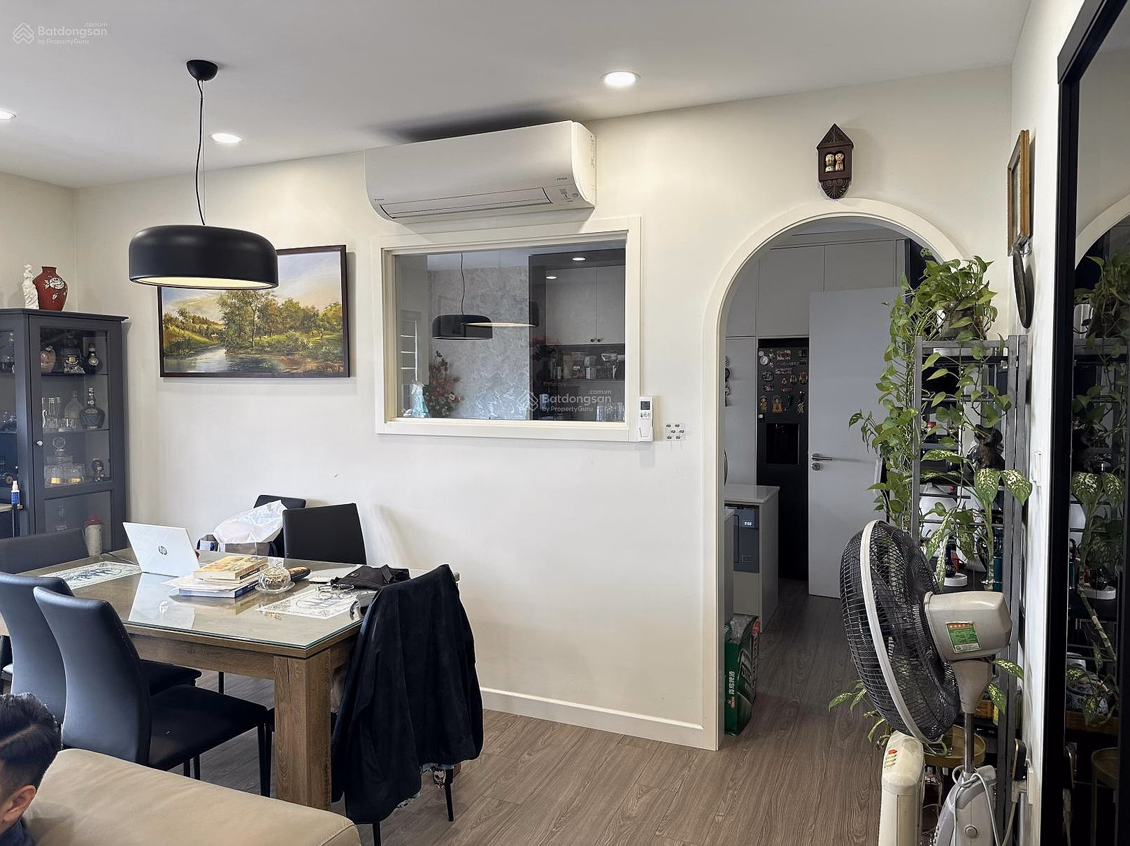 Rare! The whole building has 36 apartments with 1 seller, area: 145m2 - 3 bedrooms - 2 bathrooms, view of the Red River