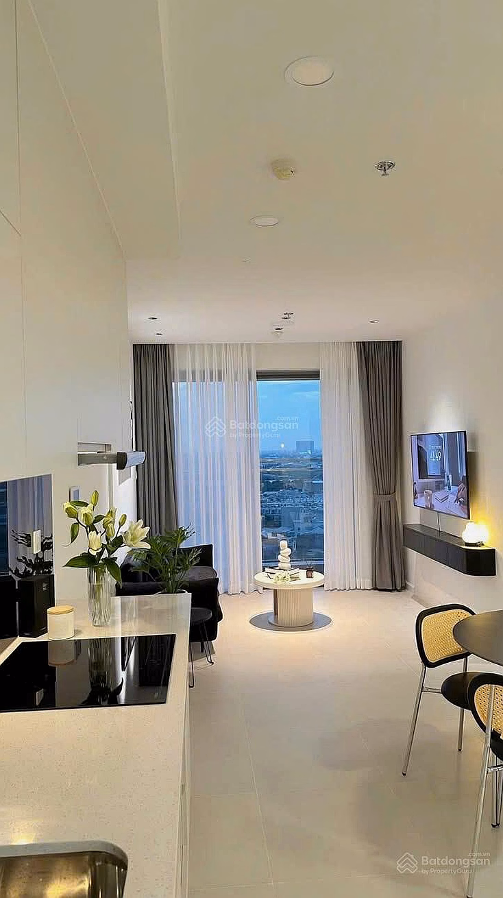 Owner sells new apartment Le Quang Dinh beautiful 50m² full NT SHR to live in only 2.1 exchange rate 12 million/month