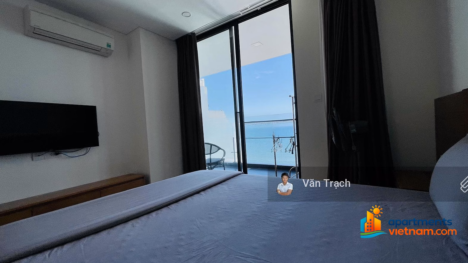 Maple Ton Dan Loc Tho Nha Trang apartment has a permanent pink book with sea view and can move in immediately