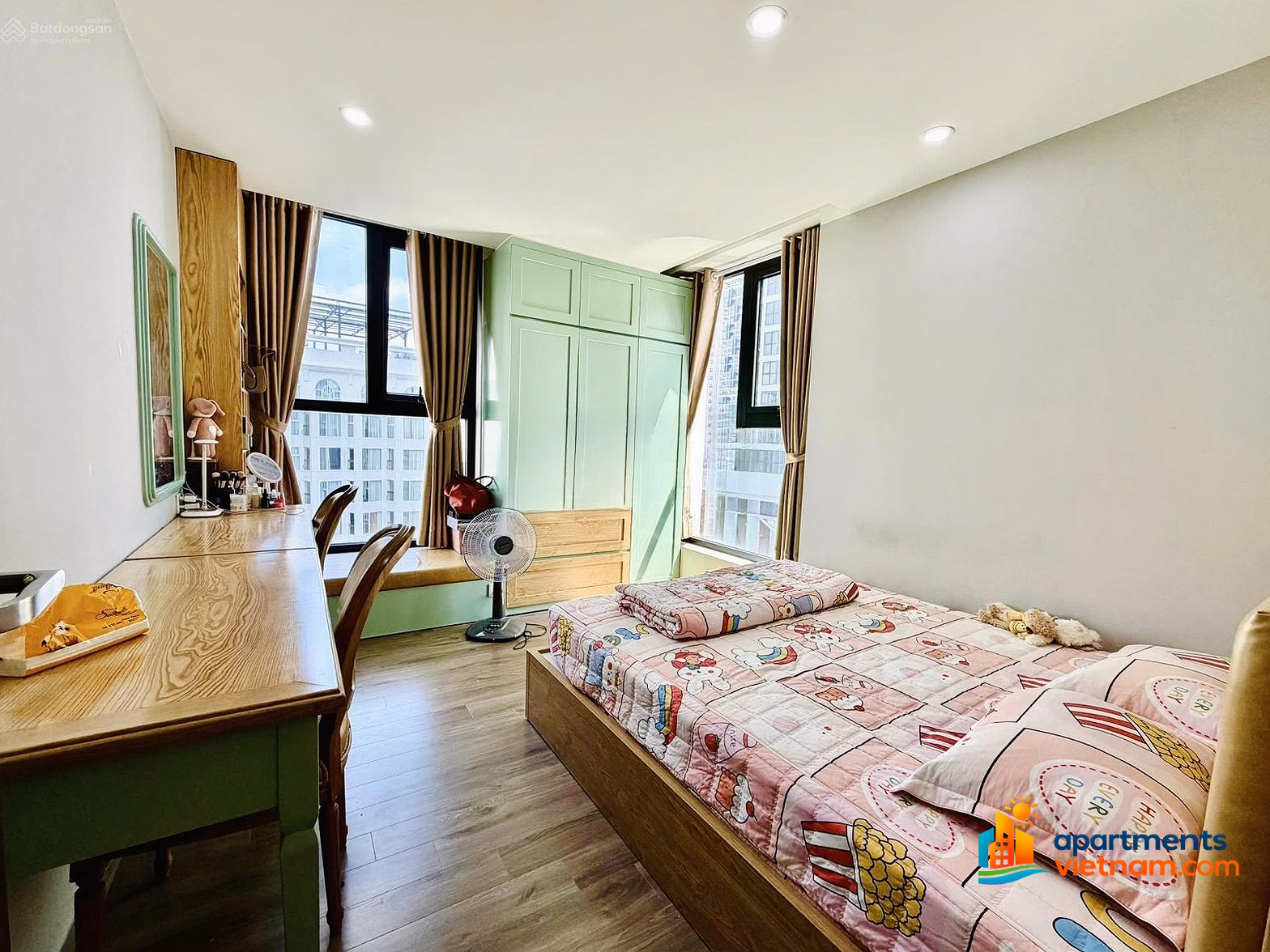 Hudbuilding Nha Trang 3-bedroom apartment for rent, fully furnished, cool high floor, good price