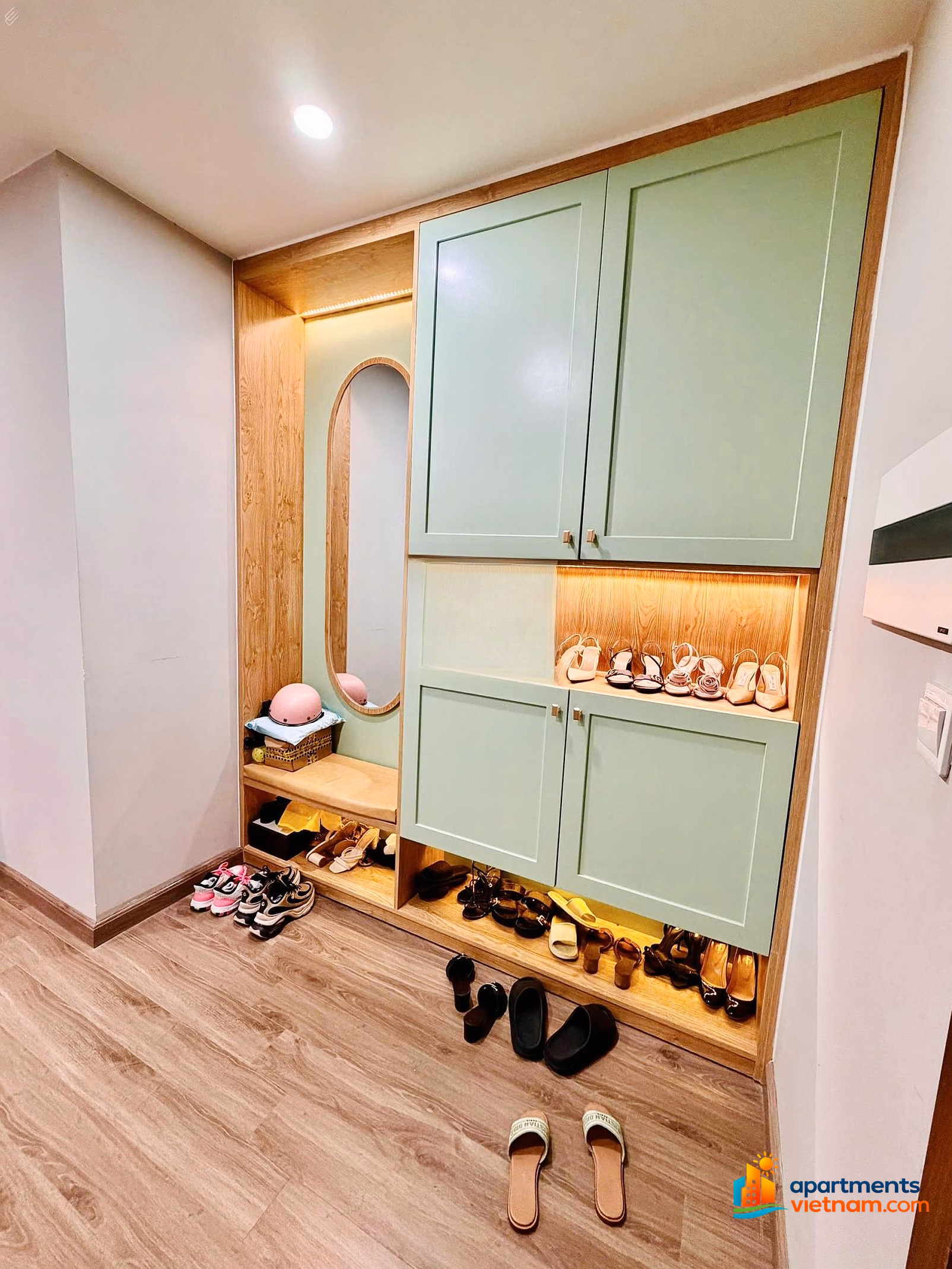 Hudbuilding Nha Trang 3-bedroom apartment for rent, fully furnished, cool high floor, good price
