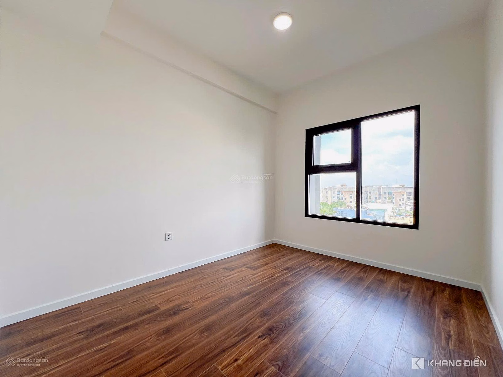 The owner sold the 3-bedroom apartment The Privia Khang Dien for 5.3 billion