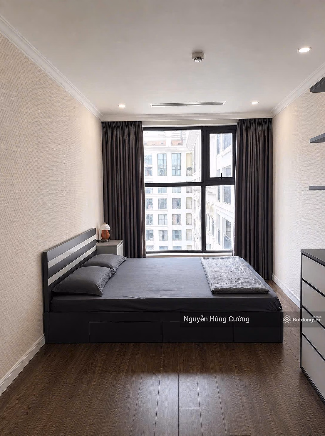 3 BEDROOM APARTMENT FOR SALE 82M2 SUNSHINE GARDEN MINH DECLARE PRICE ONLY 706 - EM CUONG 0976 044 ***
