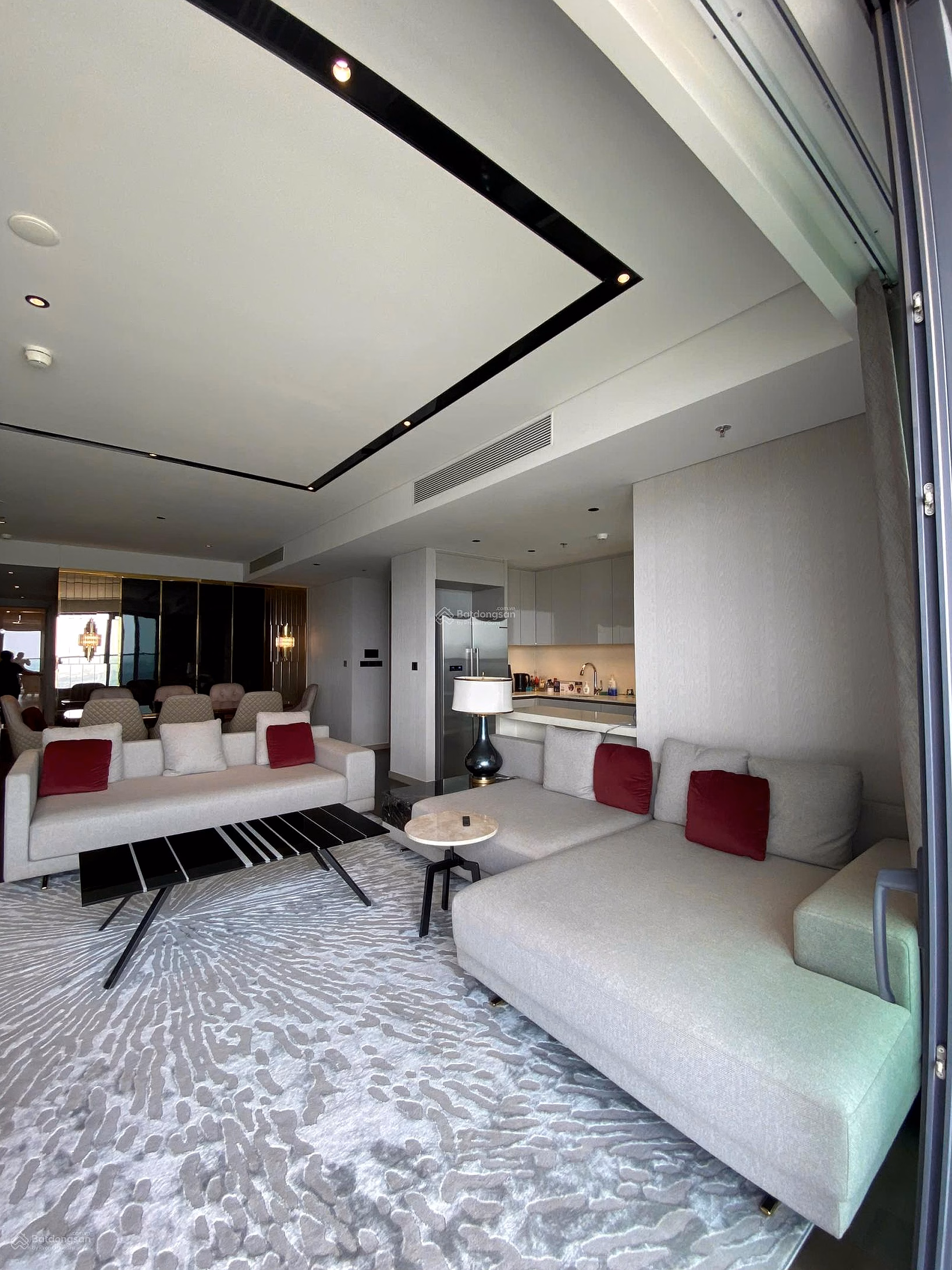 Marina LAKE 23.02 3 bedrooms 150m2 sold for 68ty, free full furniture for 5ty, tax included, pink book 0937 600 ***