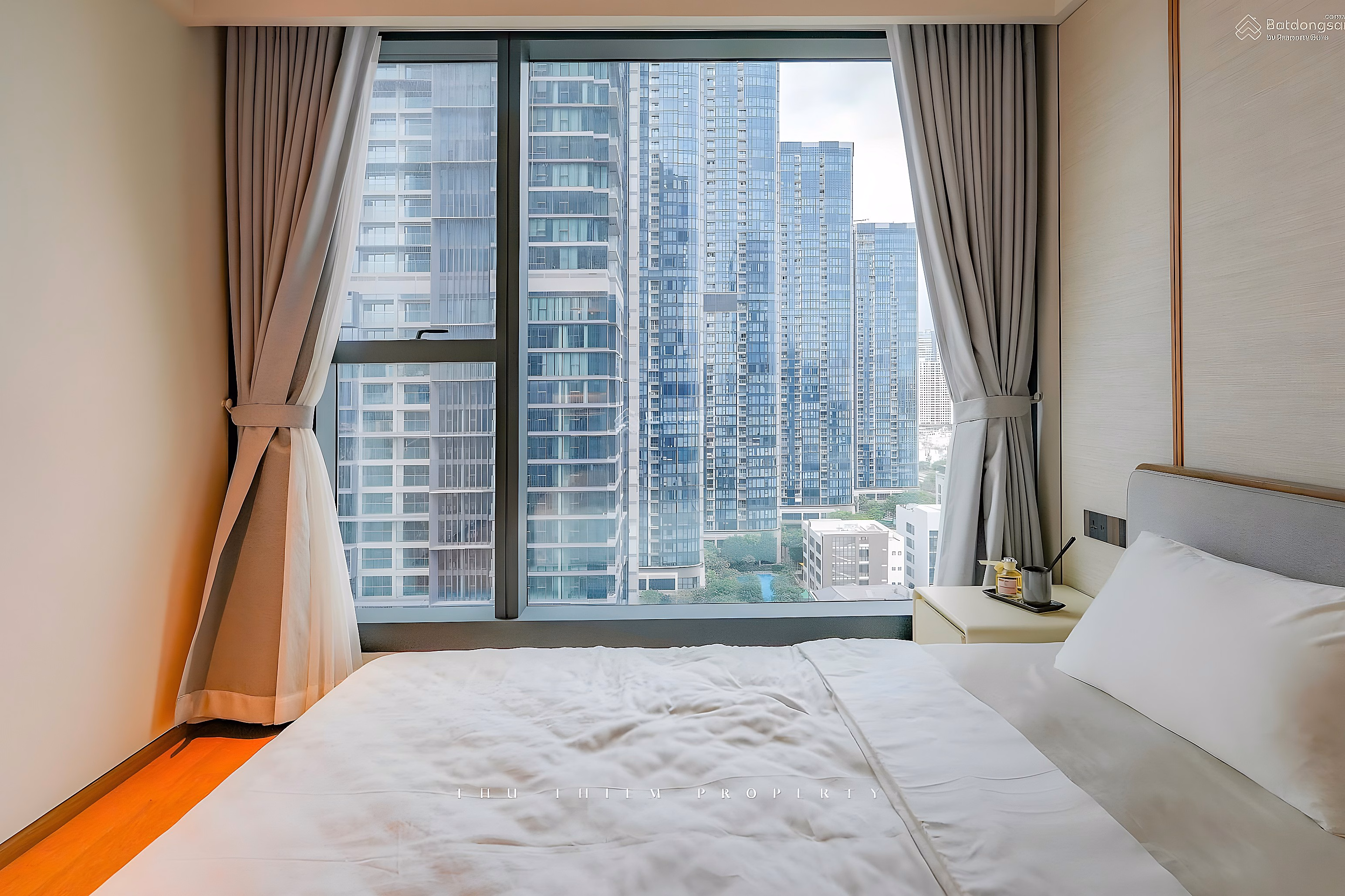 Marina LAKE 24.02 3 bedrooms 150m2 for quick sale 68ty, tax included, red book fee, owner 0937 600 ***