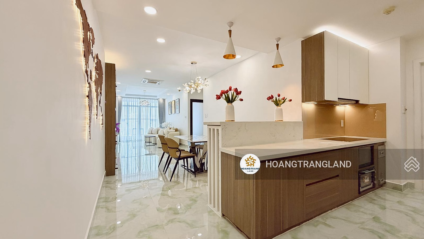 Urgent sale 2 bedrooms 2 bathrooms Hoang Anh Thanh Binh District 7 - super spacious house with beautiful view of District 1. Contact: HATB page 0905 521 ***