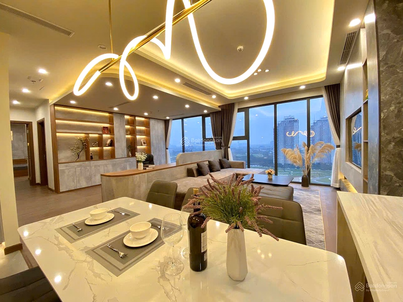 13 billion - 128m2 Sky Park Cau Giay - corner apartment with 3 bedrooms, 2 bathrooms, 3 loggias, 1 warehouse***