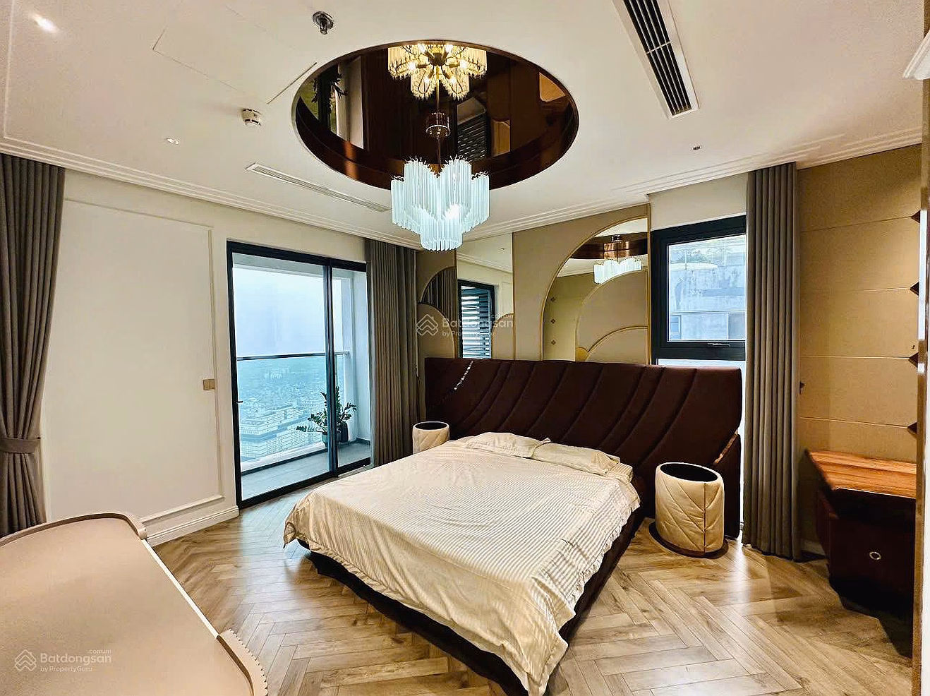 13 billion - 128m2 Sky Park Cau Giay - corner apartment with 3 bedrooms, 2 bathrooms, 3 loggias, 1 warehouse***