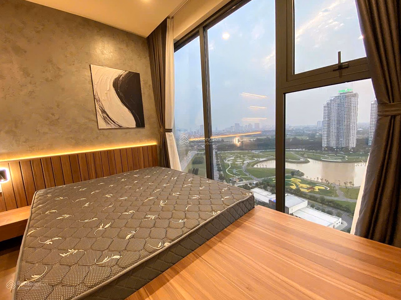 13 billion - 128m2 Sky Park Cau Giay - corner apartment with 3 bedrooms, 2 bathrooms, 3 loggias, 1 warehouse***