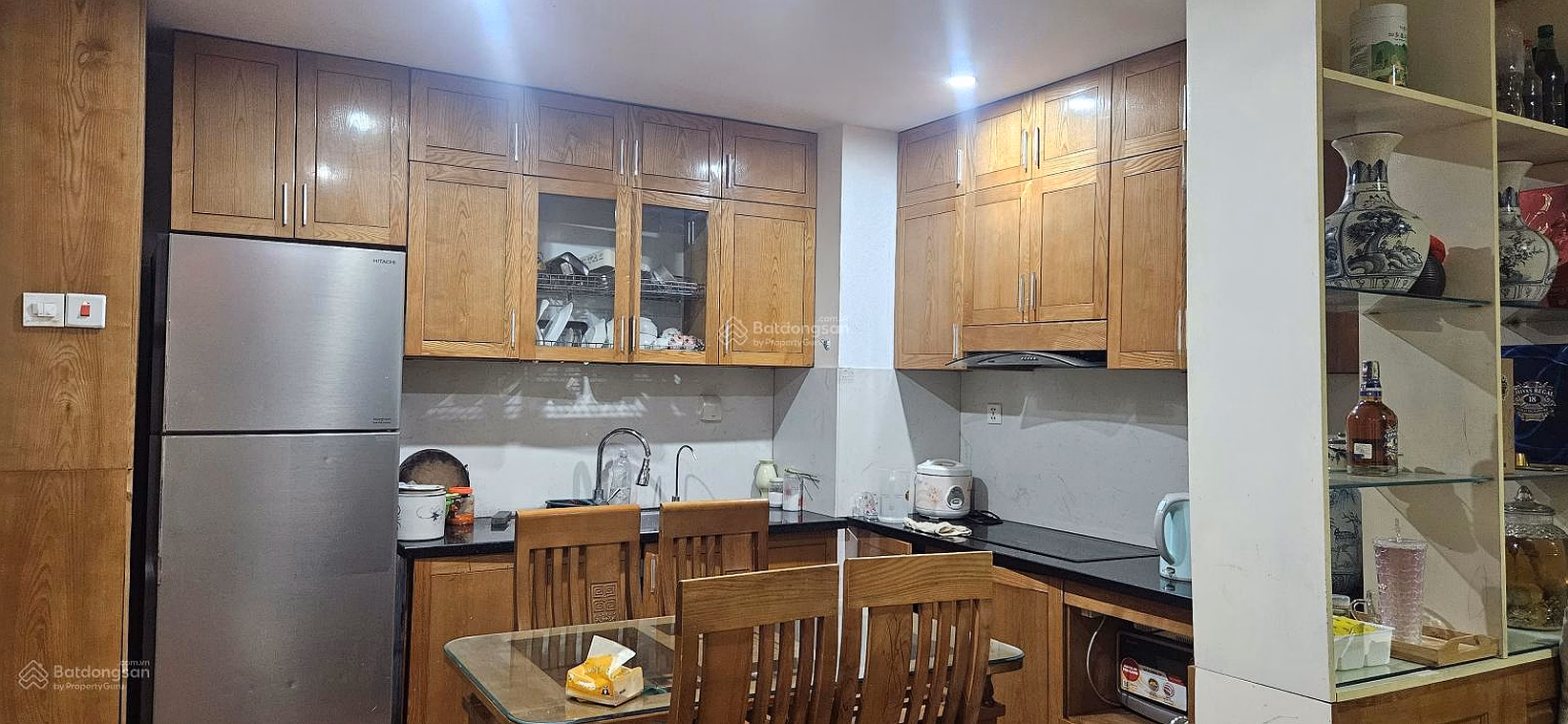 Urgent sale of 81m 3 bedroom 2 bathroom apartment at Hateco Hoang Mai apartment building, cool south direction, open view. Price 5.7 billion