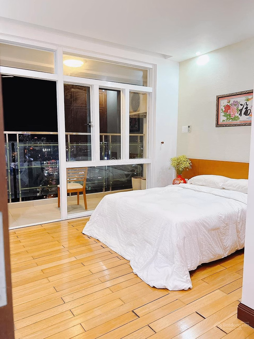 HimLam Riverside District 7. Area 103m2 2 large bedrooms + small bedroom (warehouse)_2 UC. Fully furnished