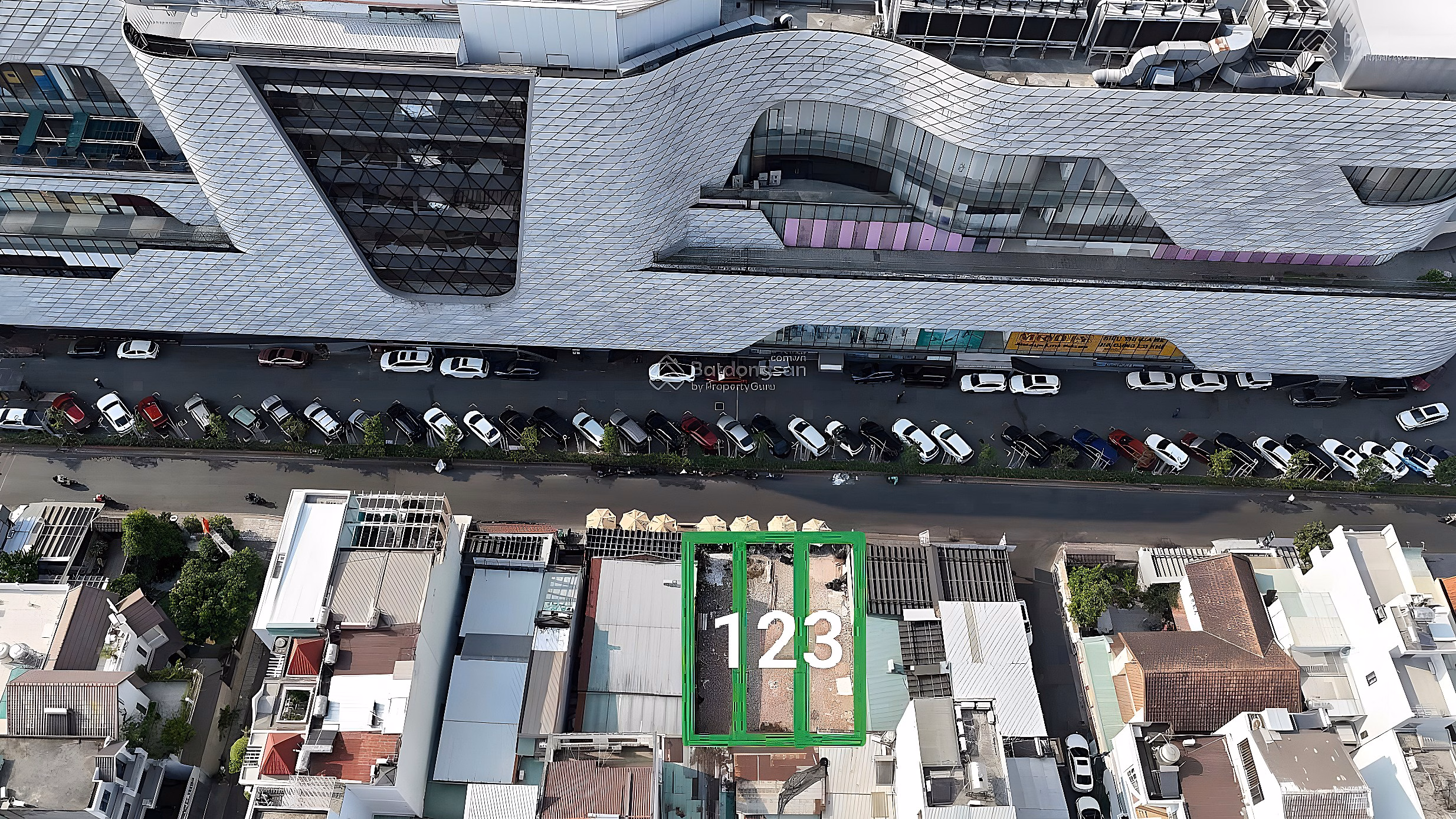 So delicious! Opposite Giga Mall - Road 20 - high-rise construction - 10.9 billion TL