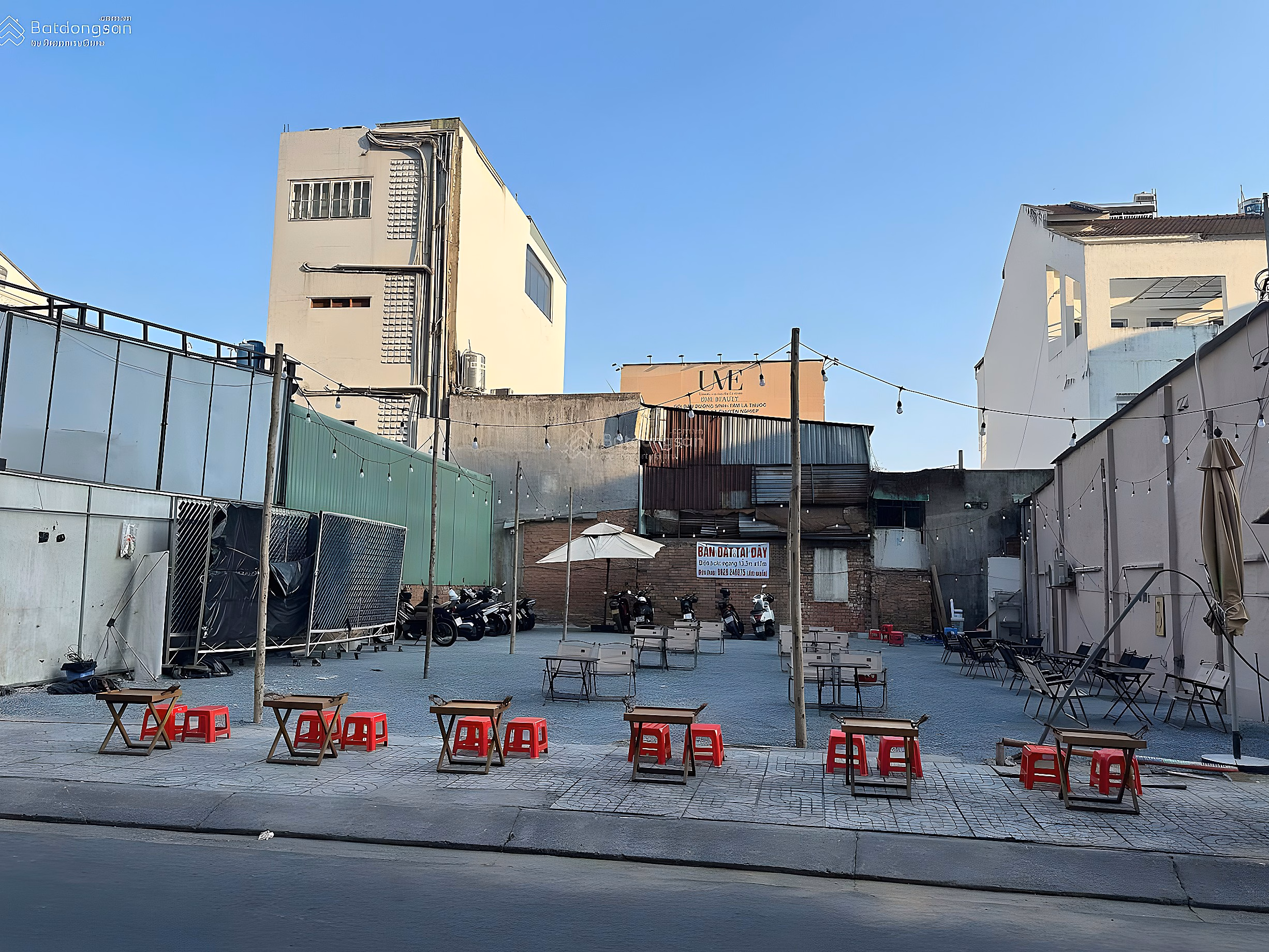 So delicious! Opposite Giga Mall - Road 20 - high-rise construction - 10.9 billion TL