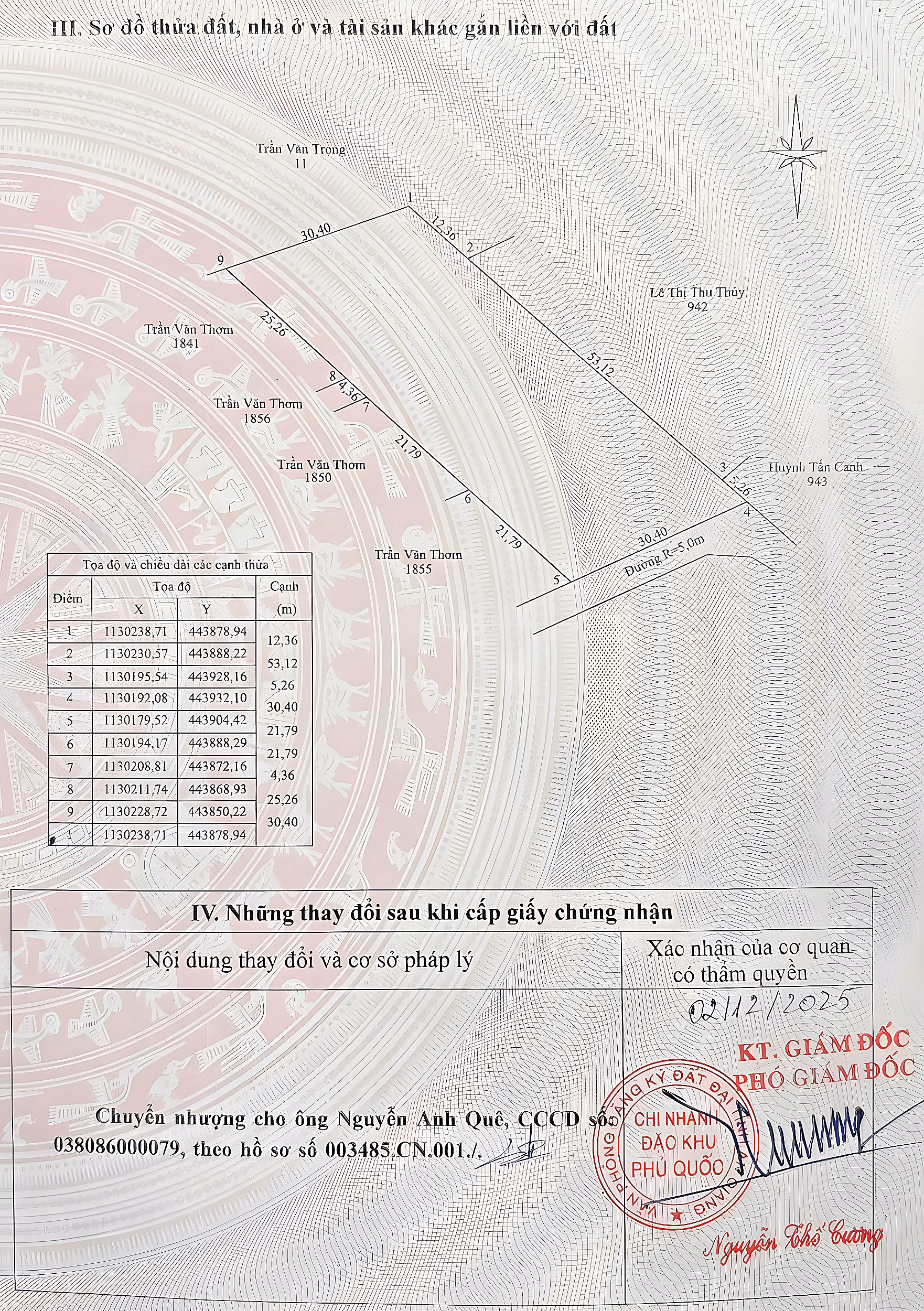 Selling a 1,956m2 plot of land on a 3/2 street, suitable for building a hotel or resort.