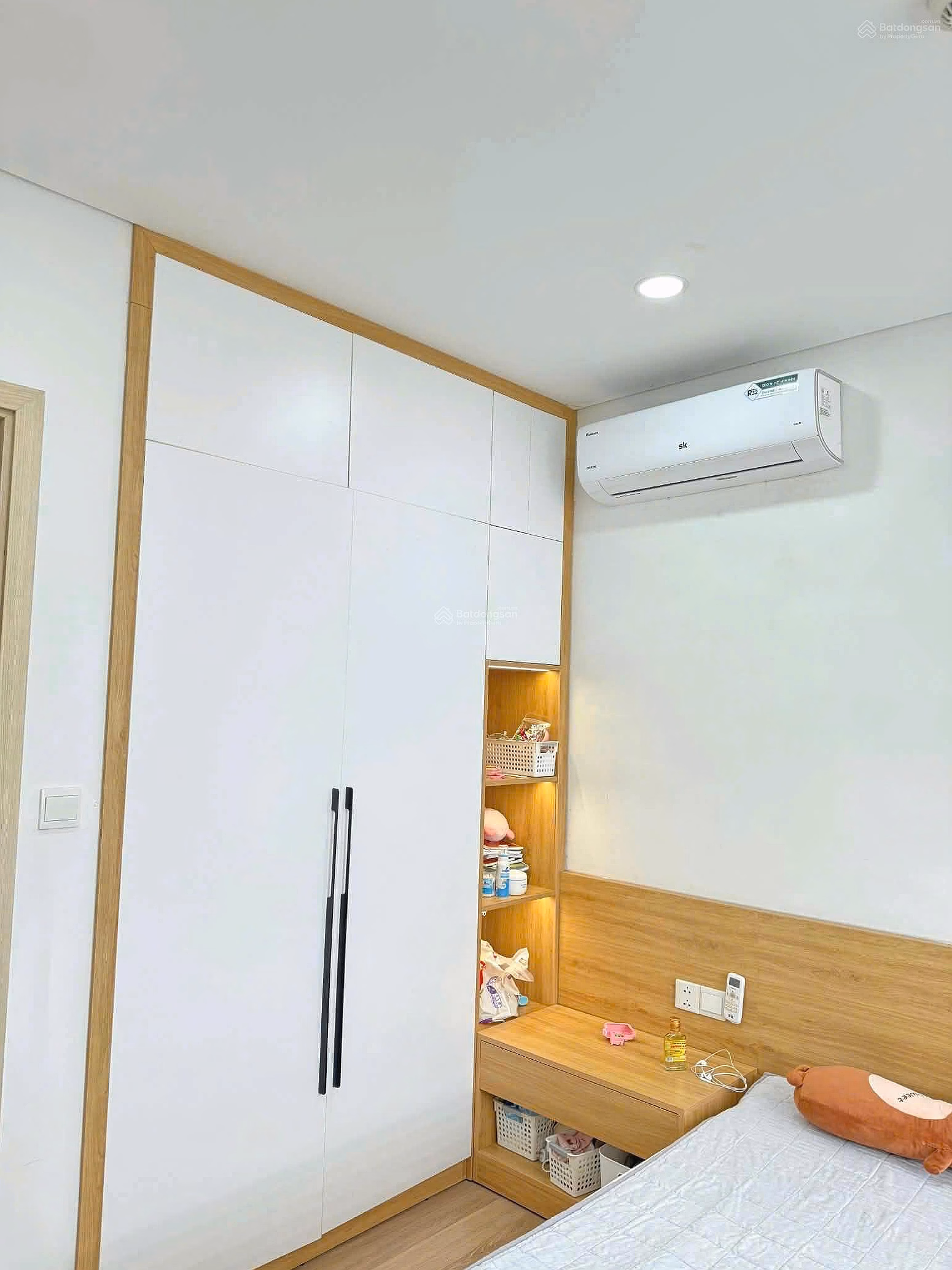 2 bedroom apartment for rent at FPT Plaza 3 Apartment***